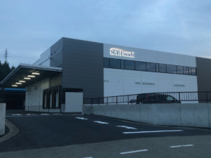 (株)エス・ティ・フーズ 新社屋のドローン映像を公開しました